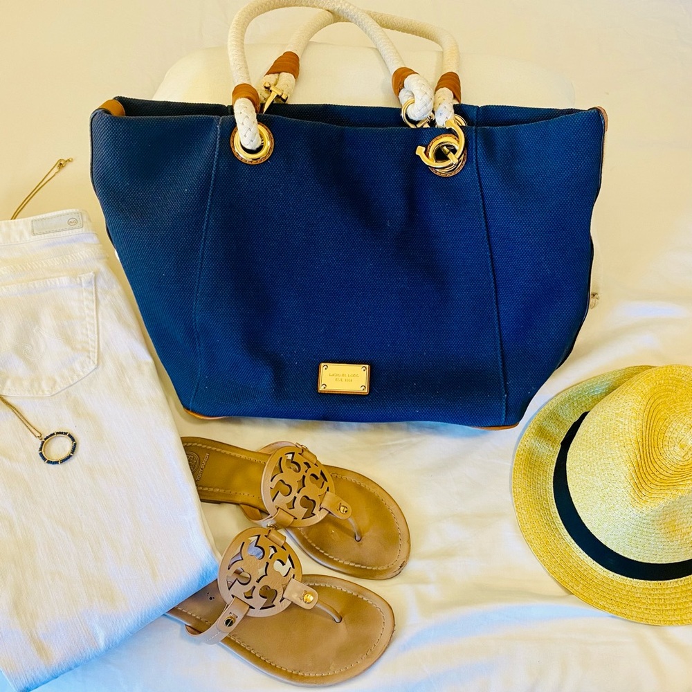 Michael Kors tote. Rope handles, leather trim, gold anchor detail front and back